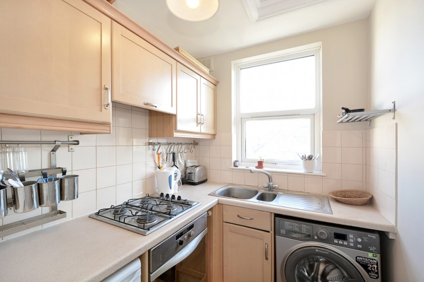 Images for Oberstein Road, Clapham Junction, SW11