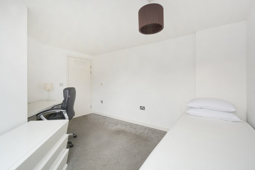 Images for Dovecote House, Water Gardens Square