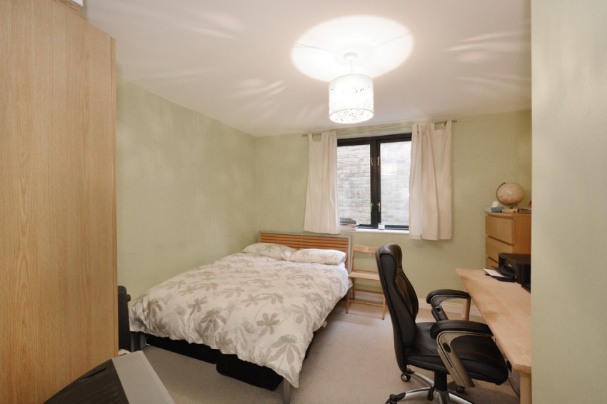 Images for Iceland Wharf, Plough Way, London