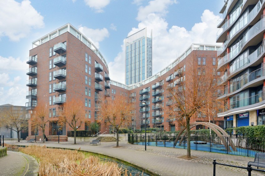 Images for Montreal House, Maple Quays, London