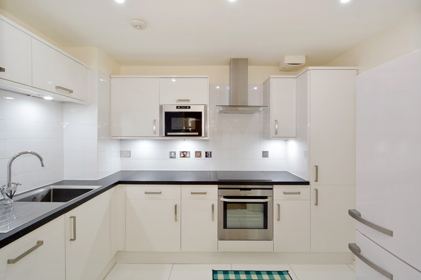 Images for New Caledonian Wharf, SE16, London