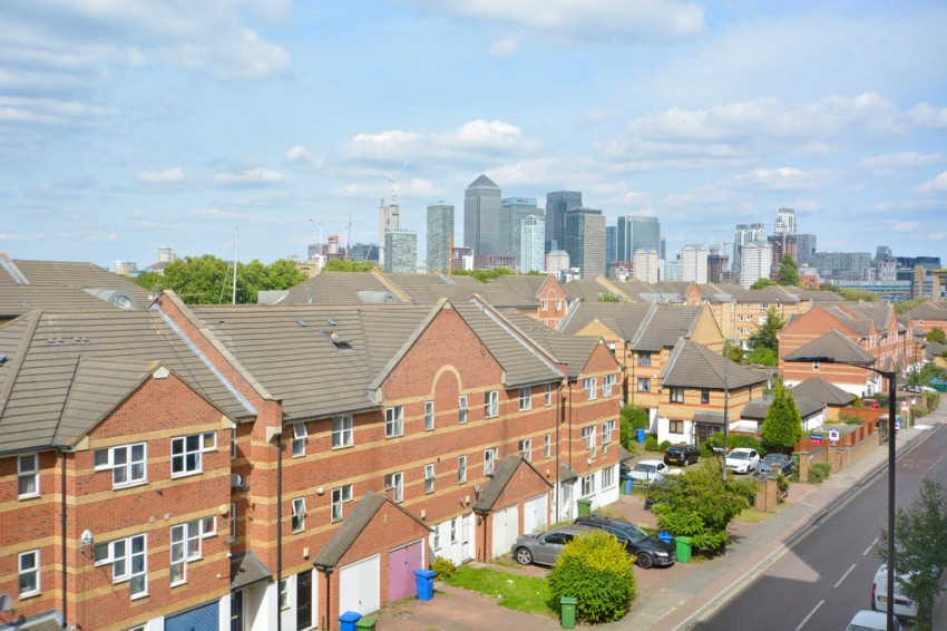 Images for Quinton Court, Marine Wharf