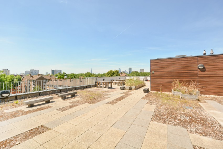 Images for Leeward Court, Yeoman Street, SE8