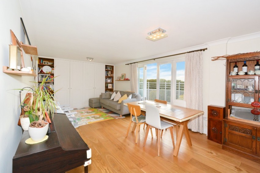 Images for New Caledonian Wharf, Canada Water, SE16