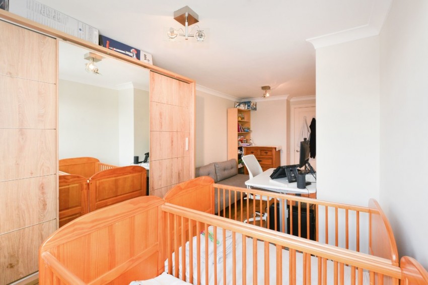 Images for New Caledonian Wharf, Canada Water, SE16