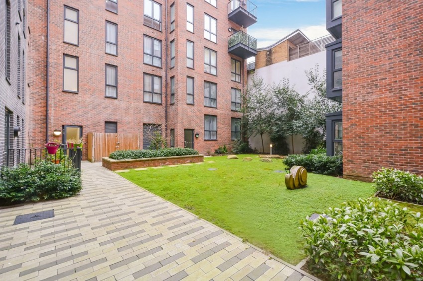Images for Copenhagen Place, Limehouse, E14