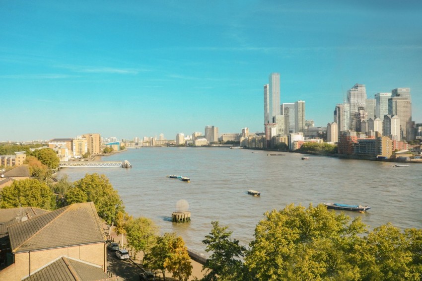 Images for Aragon Tower, SE8