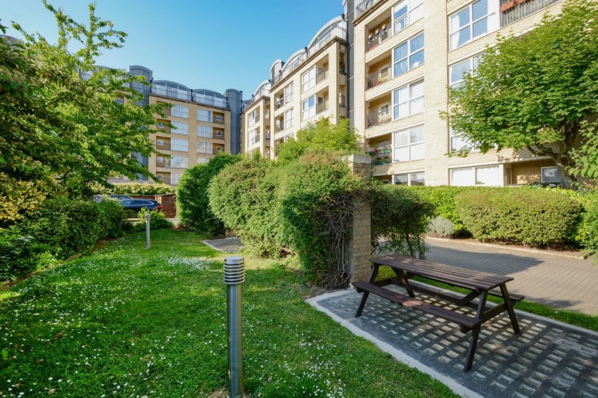 Images for Mermaid Court, Rotherhithe Street, London, SE16