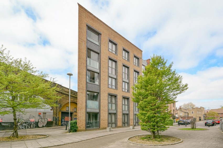 Images for Avebury Court, London, SE16