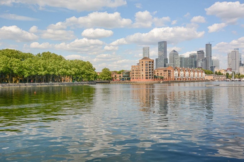 Images for Brunswick Quay, Canada Water, SE16