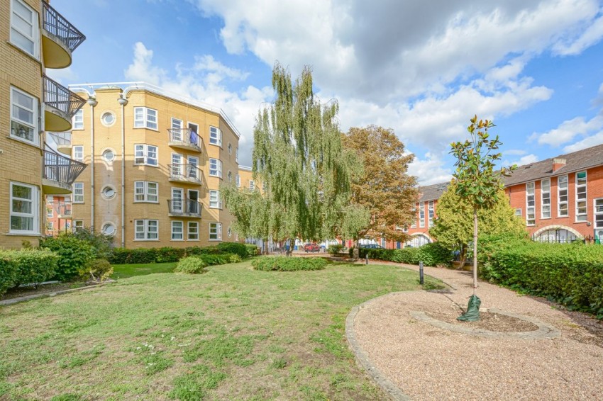 Images for James House, Canada Water, SE16