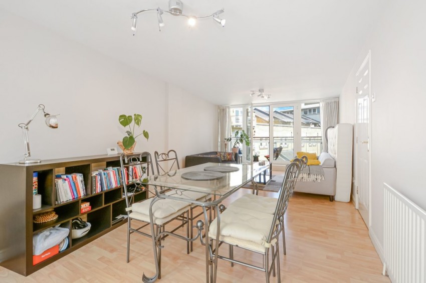 Images for Woodland Crescent, Canada Water, SE16