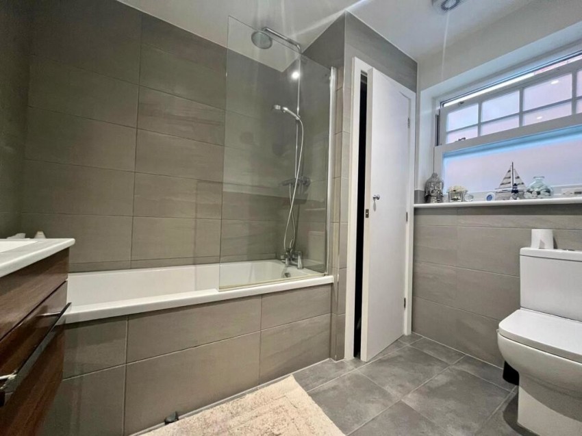 Images for Westbury View, Brentwood, CM14