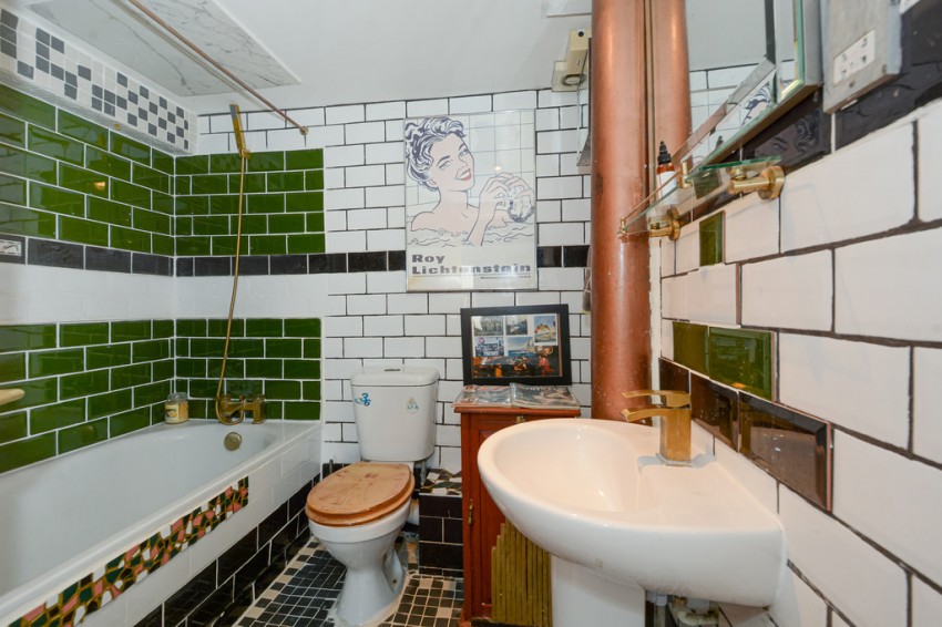 Images for Prince of Orange Court, Orange Place, SE16