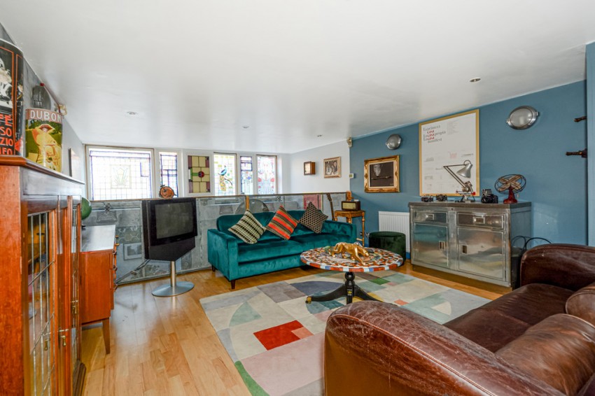 Images for Prince of Orange Court, Orange Place, SE16