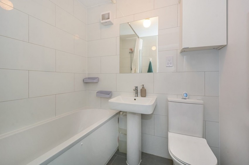 Images for Wolfe Crescent, Canada Water, SE16