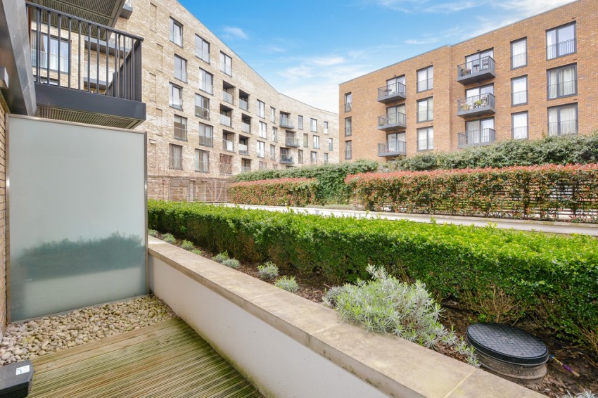 Images for Marine Wharf, Canada Water, SE16